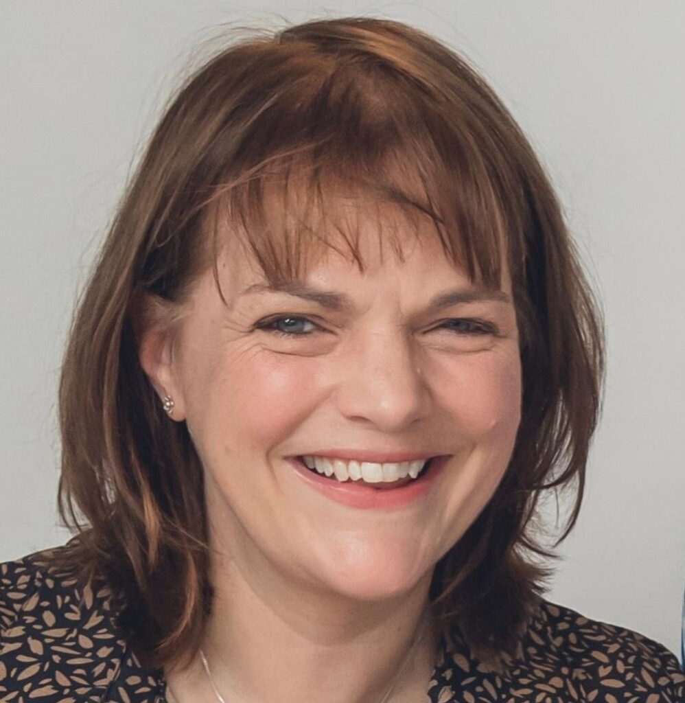Dr Freya Collings